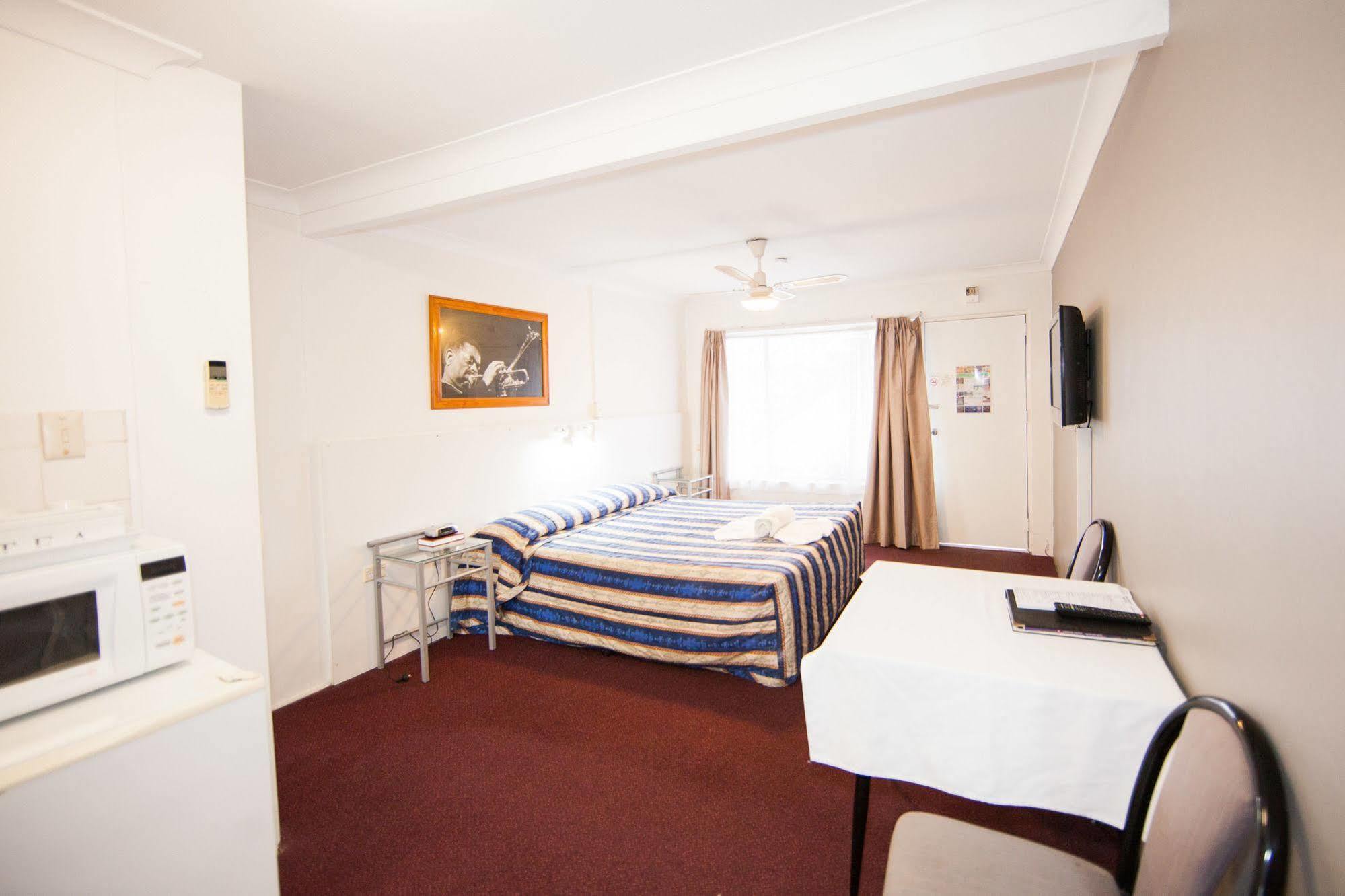 Ballina Hi-Craft Motel Buitenkant foto