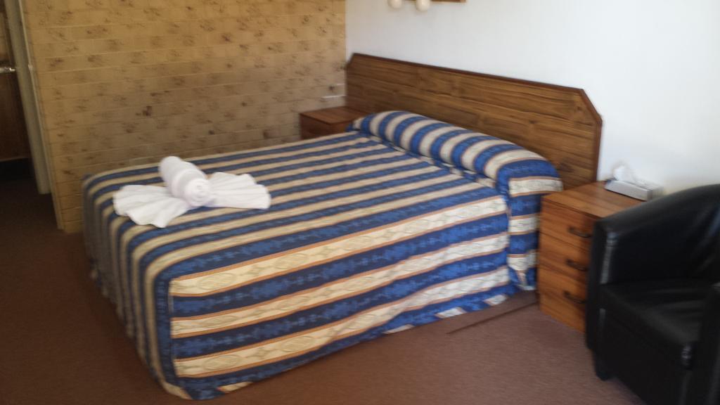 Ballina Hi-Craft Motel Buitenkant foto